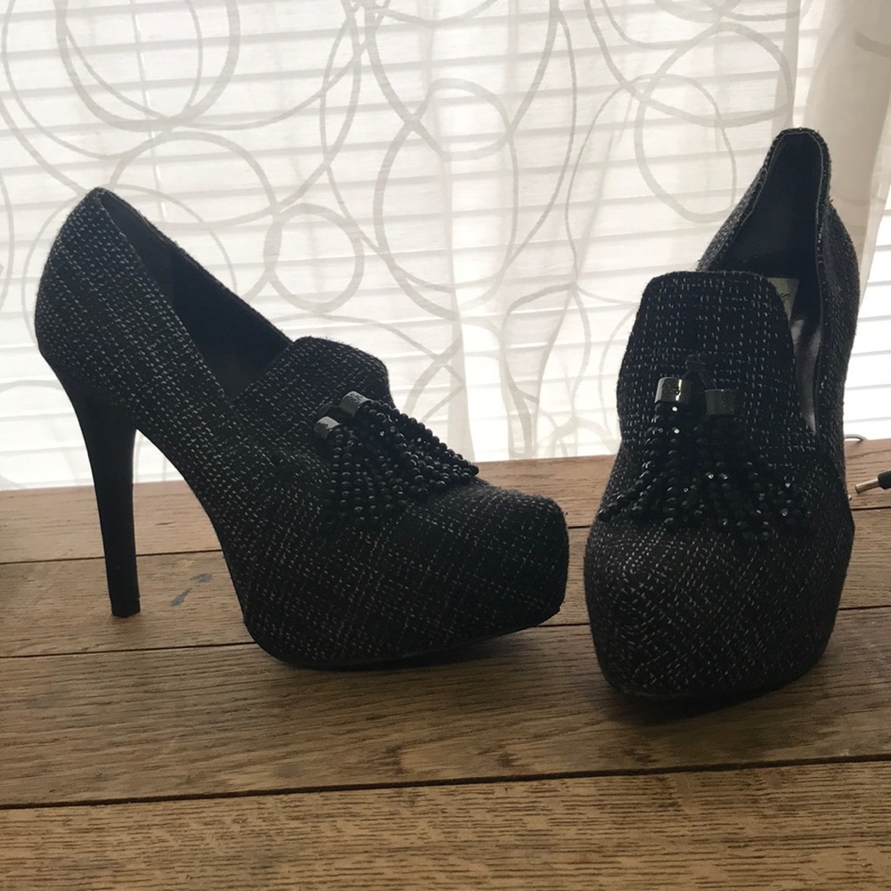 Simply Vera Wang Heels